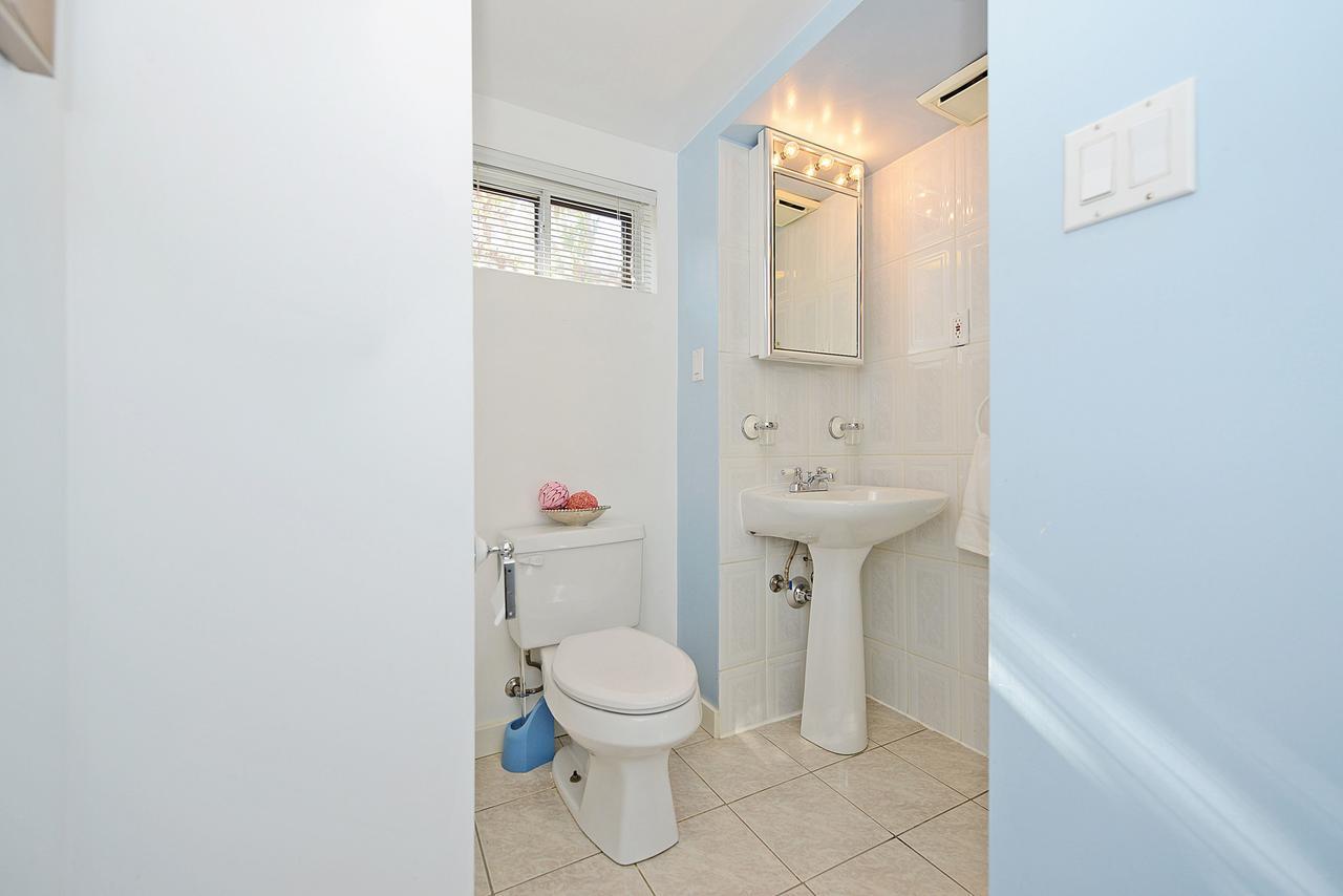 Richview Gardens Apartment Торонто Экстерьер фото